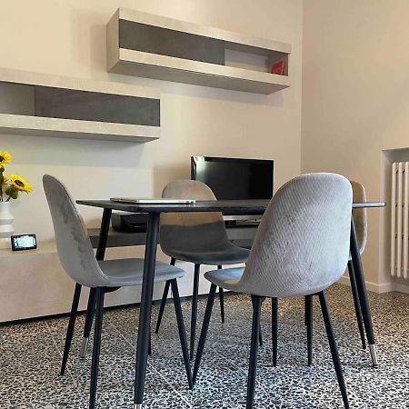 Lotus Home Eleganza E Accoglienza A Mantova Eksteriør billede
