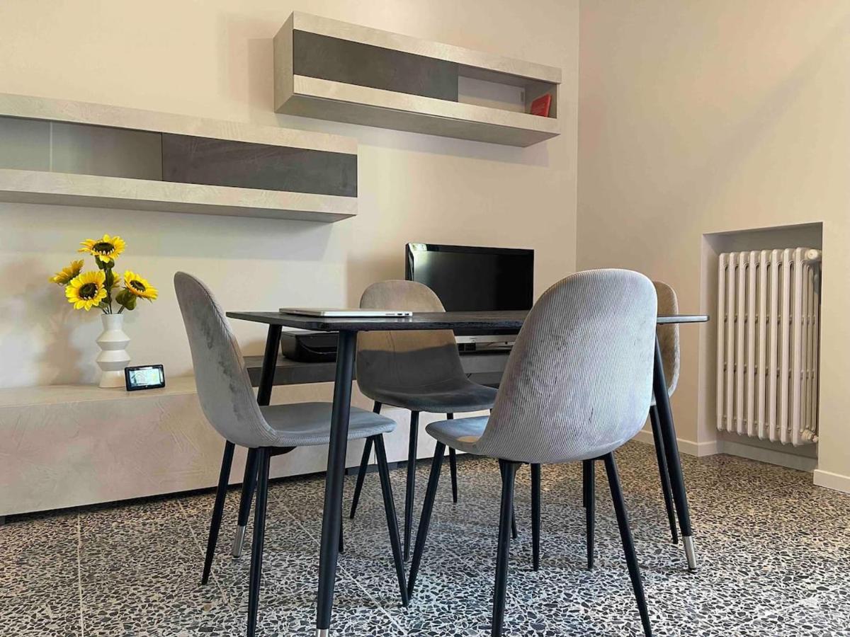 Lotus Home Eleganza E Accoglienza A Mantova Eksteriør billede